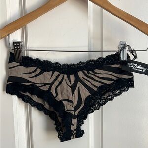 PJ Salvage Black and Tan Lace Trim Panties